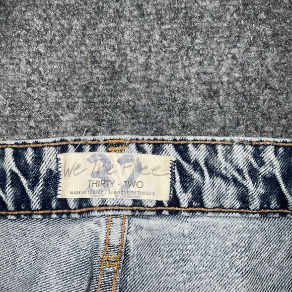 Free People Jeans Womens Size 32  Blue Acid Wash 80's Straight distressed patch - Picture 2 of 12